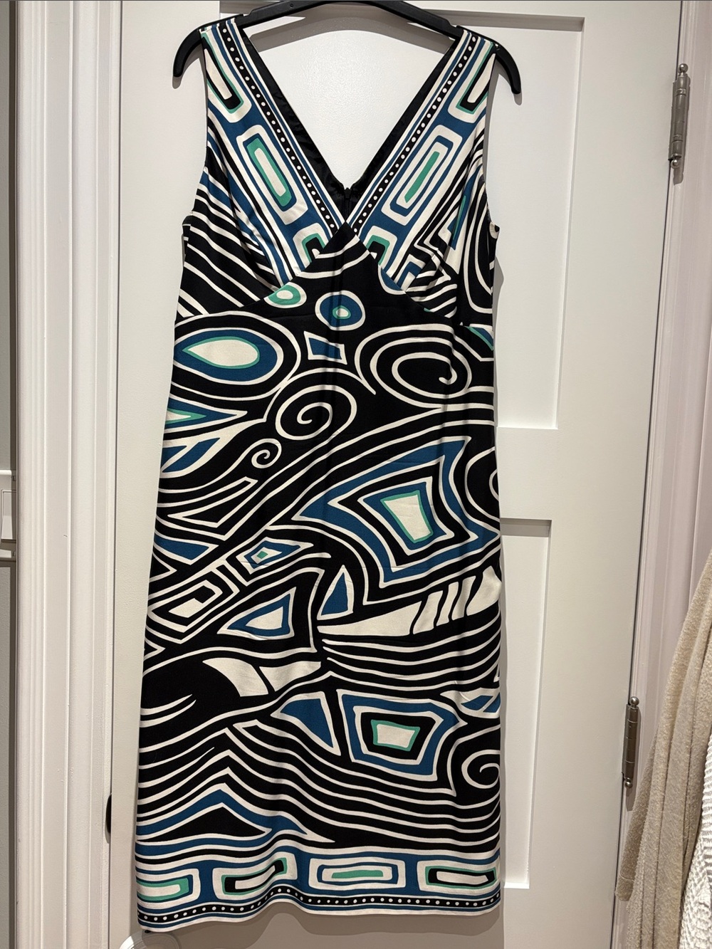 Linda Allard Ellen Tracy Sleeveless VNeck Midi Dress Teal & Blue Geometric Print